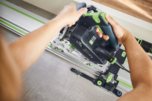 Festool Zubehör-Set ZS FS-EP TS60 mit Eintauch-Positionsanzeiger und Einhandzwingen in Systainer, Anwendung demonstriert