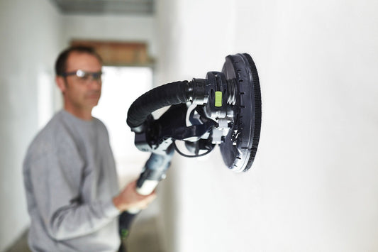 Festool Schleifscheibe Granat Soft mit 225 mm Durchmesser bei Anwendung auf Spachtelmasse