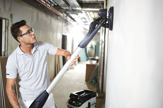 Festool PLANEX easy LHS-E 225 Langhalsschleifer bei Deckenbearbeitung mit Absauganlage CTM 36