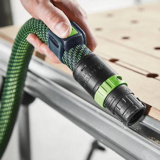 Festool Zubehör - Schlauch und Fernbedienung beim Absaugen
